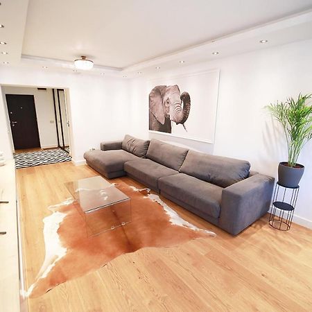 Downtown Oasis Unirii Apartment Boekarest Buitenkant foto