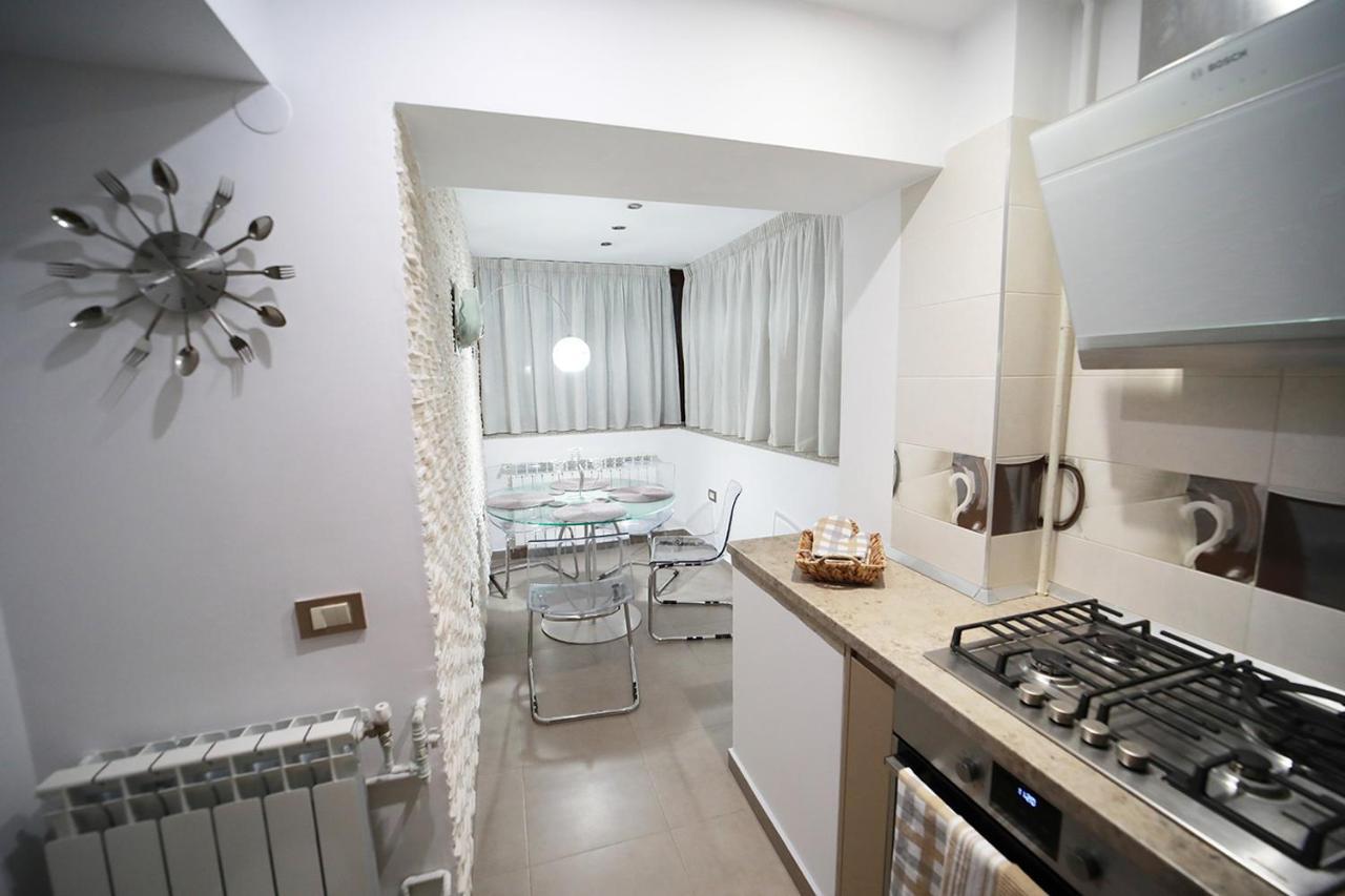 Downtown Oasis Unirii Apartment Boekarest Buitenkant foto