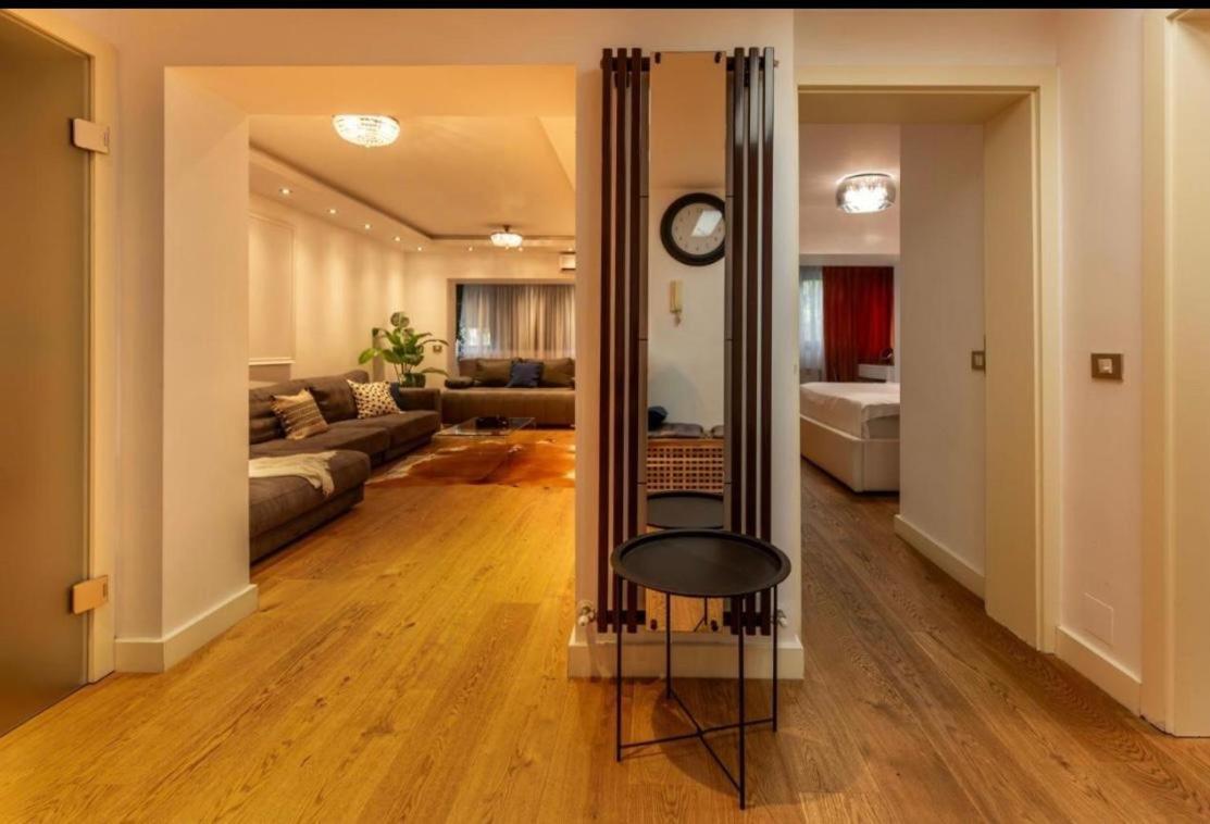 Downtown Oasis Unirii Apartment Boekarest Buitenkant foto